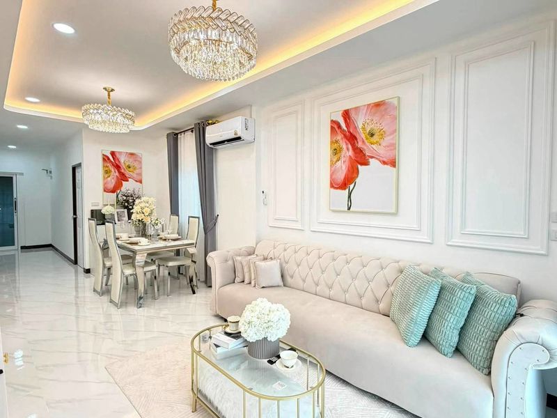 Newly built detached house 3 Bed, 3 Bath 42 SQW.@ Rattanagorn Village 5