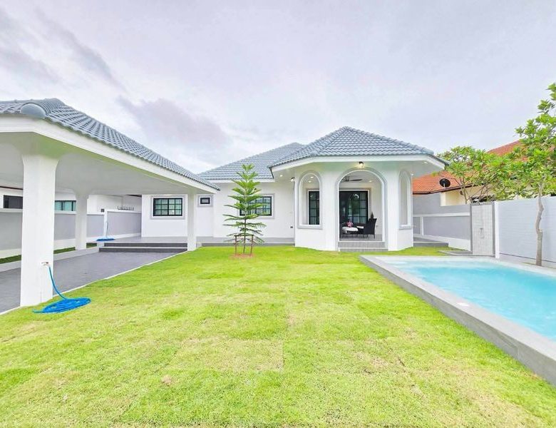 Newly Renovated Pool Villa 4 Bed, 4 Bath 122 SQW. @ Mabprachan Village