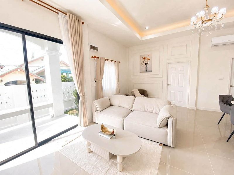 Detached house 3 Bed, 2 Bath 60 SQW.@ Paradise Hill 2 Village