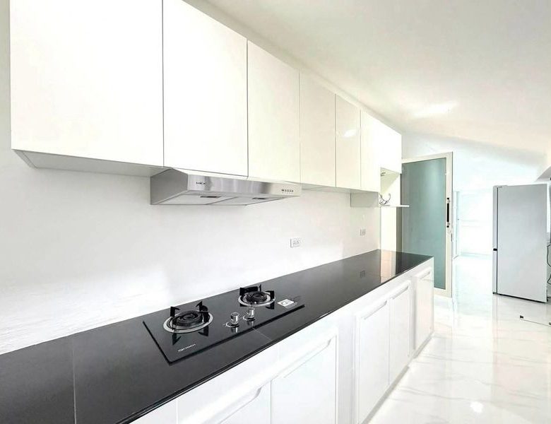 Newly built detached house 3 Bed, 3 Bath 42 SQW.@ Rattanagorn Village 5