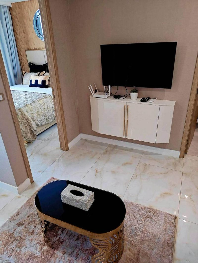 Luxury Condo 1 Bed, 1 Bath 29 SQM. @ Copacabana Beach Jomtien