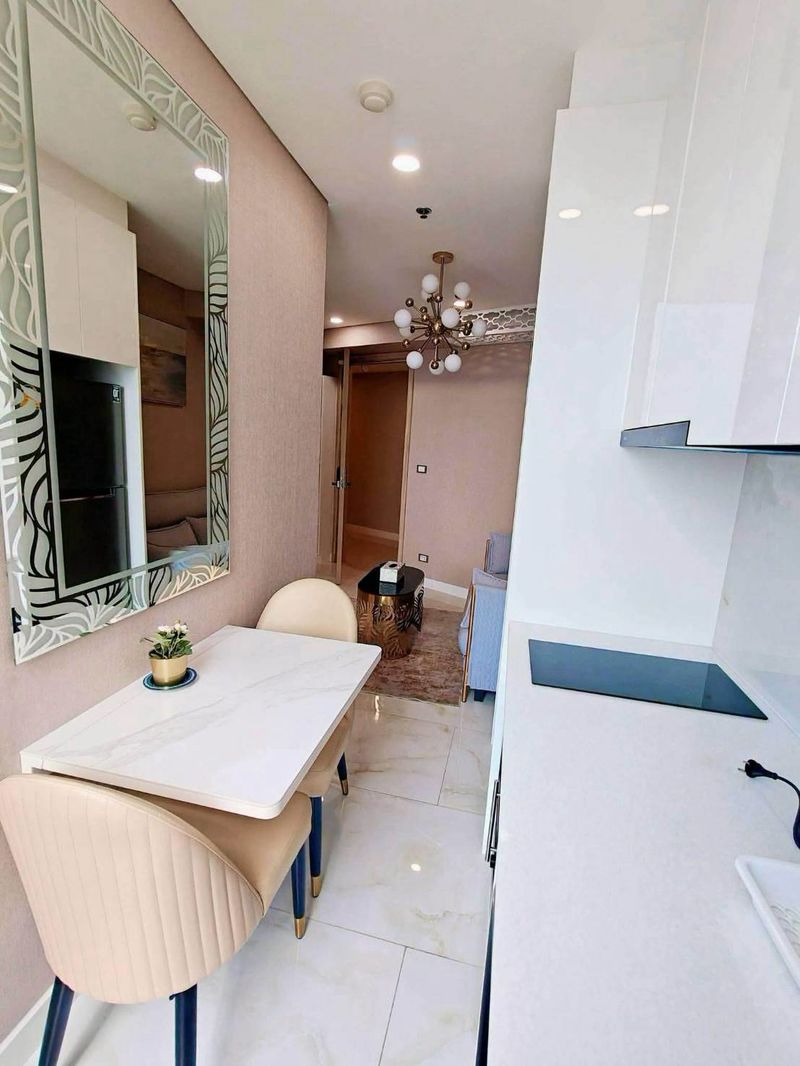 Luxury Condo 1 Bed, 1 Bath 29 SQM. @ Copacabana Beach Jomtien