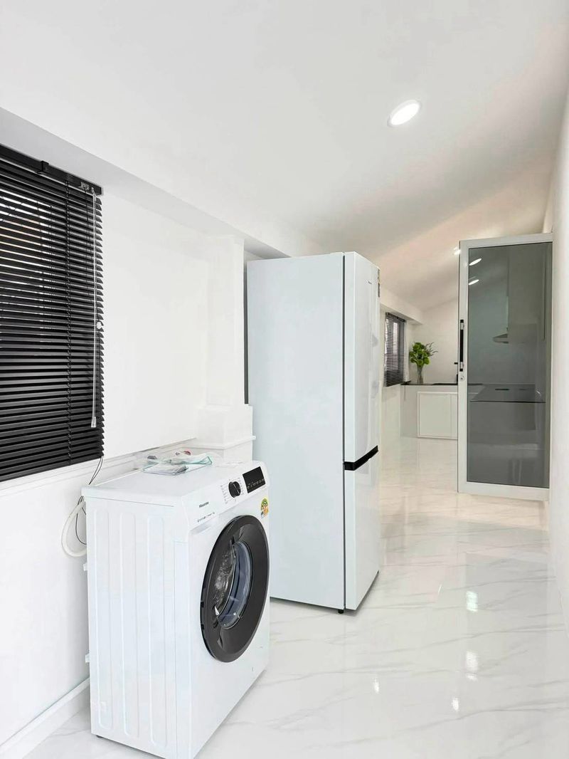 Newly built detached house 3 Bed, 3 Bath 42 SQW.@ Rattanagorn Village 5