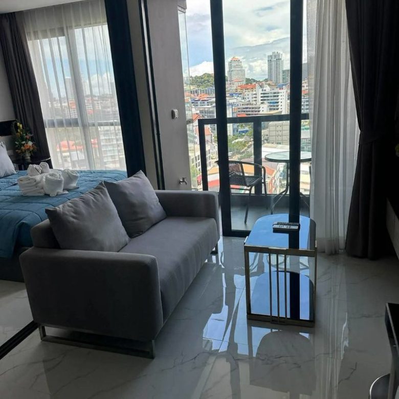 Nice Located Condo 1 Bed, 1 Bath 35 SQM. @ The Panora Pattaya, Pratumnak