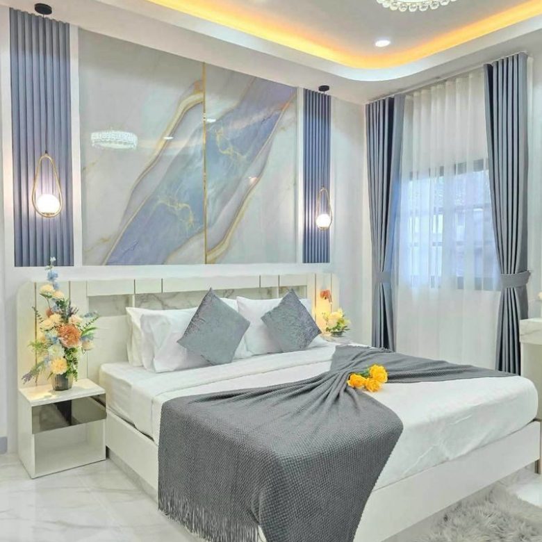 Newly Renovated Pool Villa 4 Bed, 4 Bath 122 SQW. @ Mabprachan Village