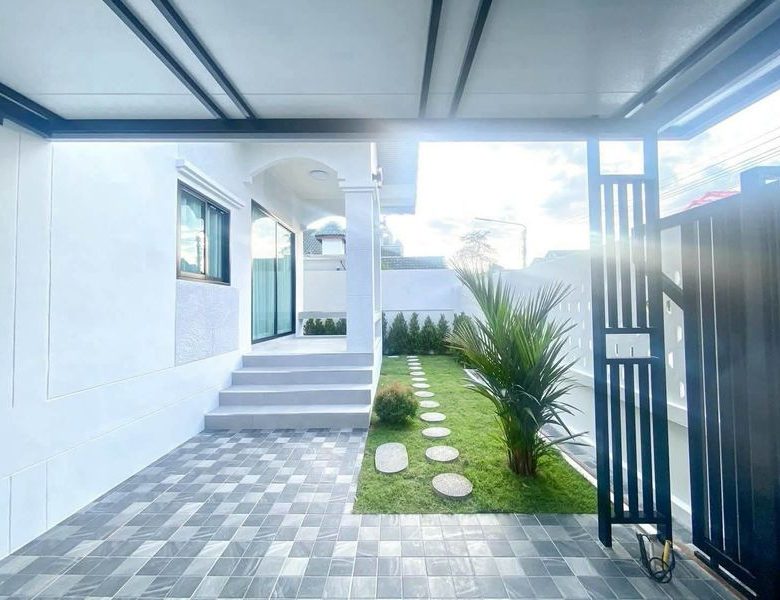 Detached house 3 Bed, 2 Bath 60 SQW.@ Paradise Hill 2 Village