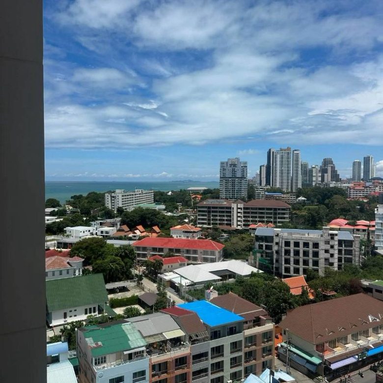 Nice Located Condo 1 Bed, 1 Bath 35 SQM. @ The Panora Pattaya, Pratumnak