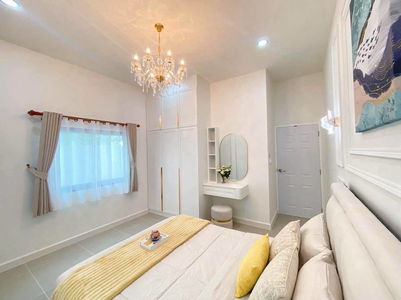 Detached house 3 Bed, 2 Bath 60 SQW.@ Paradise Hill 2 Village