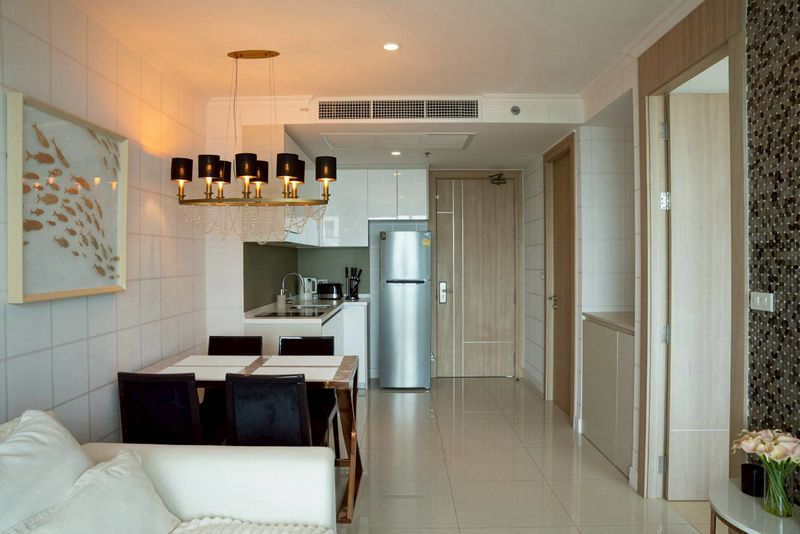 คอนโดวิวทะเลพาโนรามา 1 ห้องนอน 1 ห้องน้ำ 47 ตร.ม. @ Riviera Jomtien