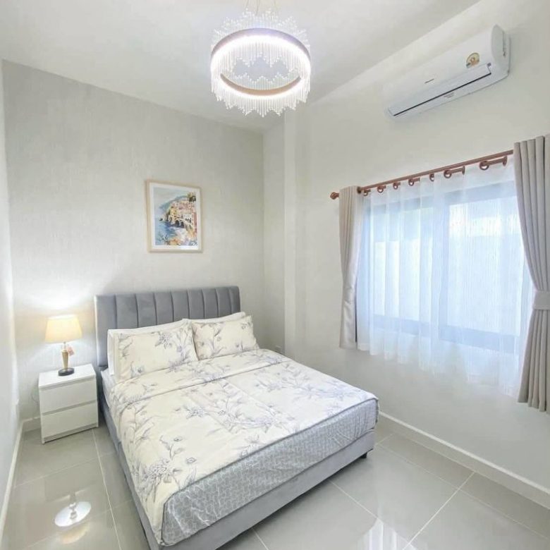 Detached house 3 Bed, 2 Bath 60 SQW.@ Paradise Hill 2 Village