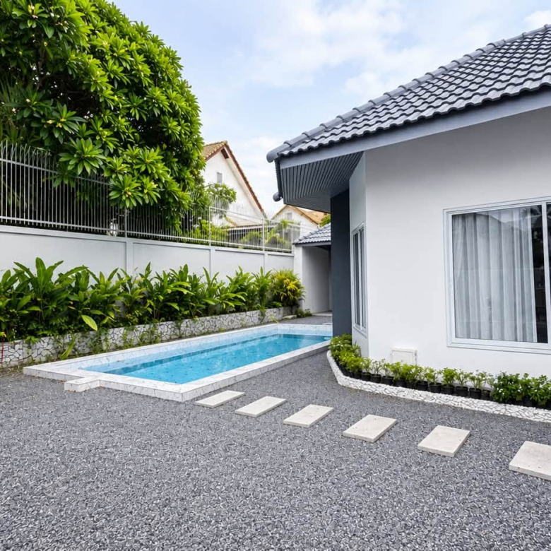 For sale : Luxury Pool Villa, 4 Beds, Private Pool & Huge Space (106 Sq.w.)