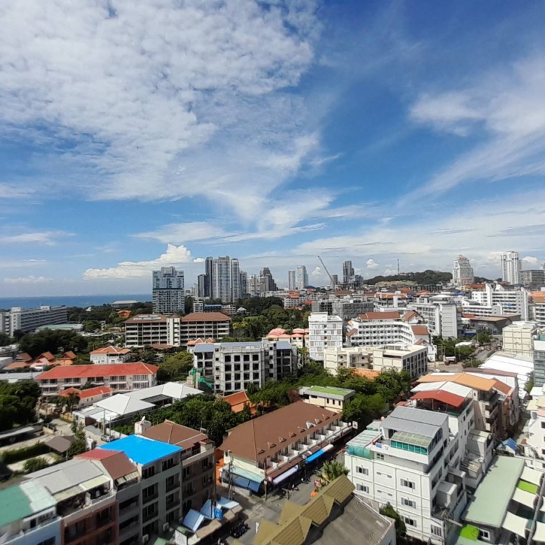 Кондо в отличной локации: 1 спальня, 1 ванная, 35 кв. м @ The Panora Pattaya, Пратамнак