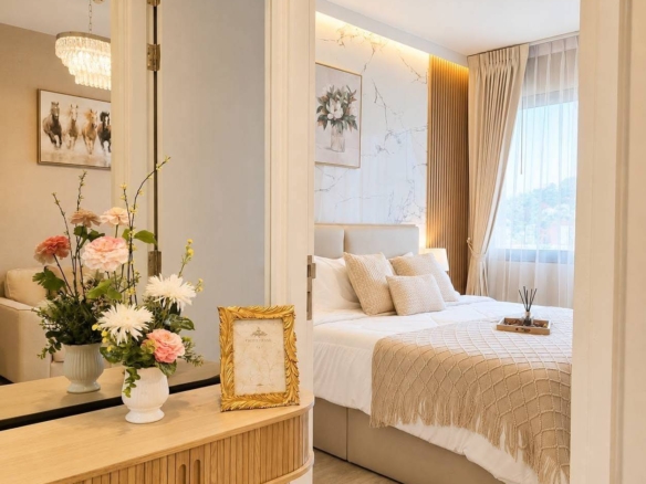 На продажу: кондоминиум на холме Пратамнак с видом на горы @ UNIXX CONDO