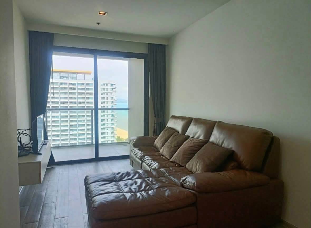 Urgent sale: Condo 100 meters from Jomtien Beach @ AERAS CONDO