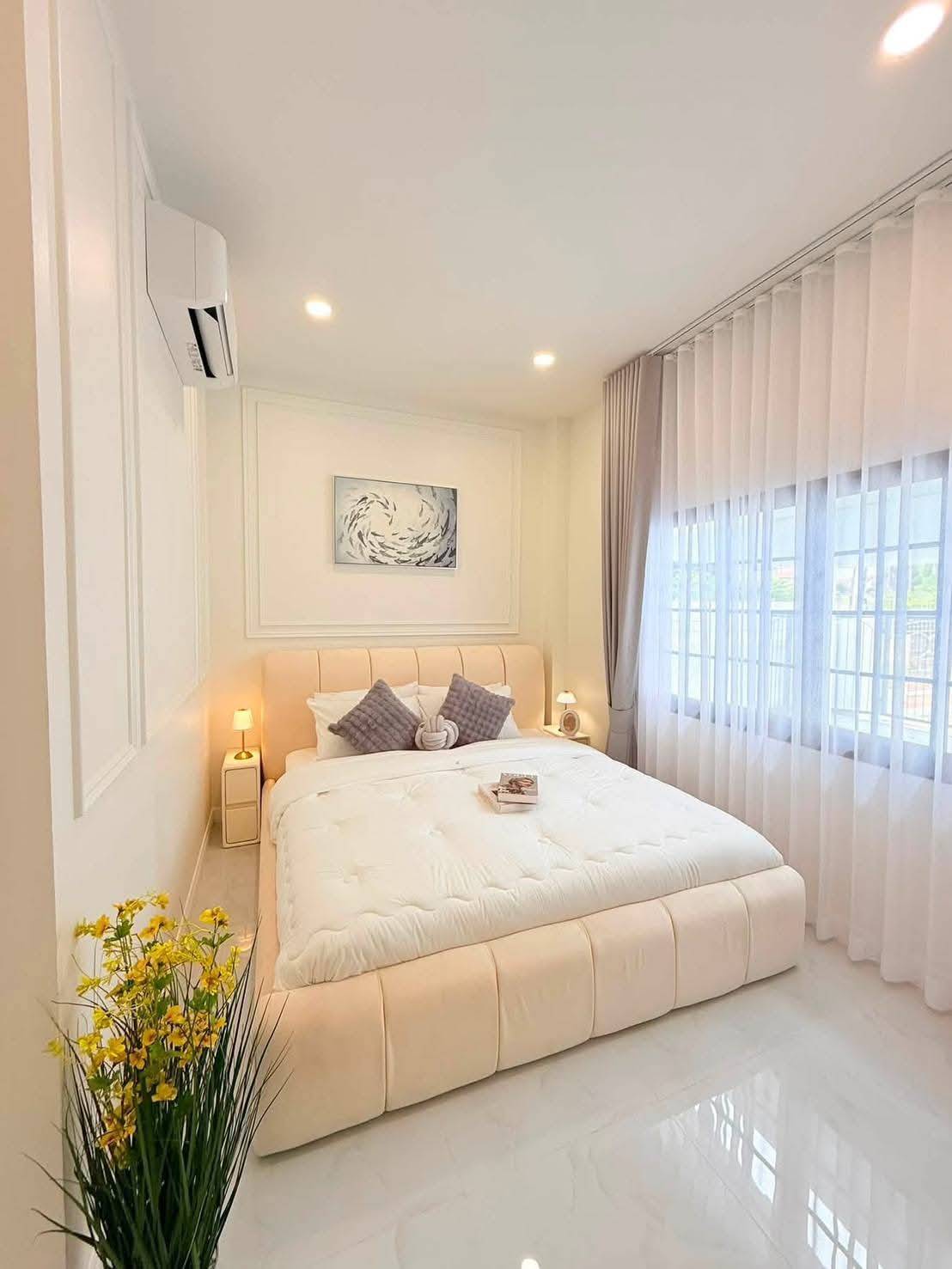 For Sale : Single-story detached house Modern Classic style with airy, high ceilings @ Soi Siam