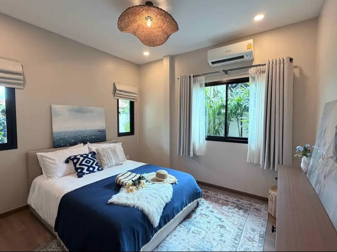 For Sale : READY-TO-MOVE-IN PRIVATE POOL VILLA