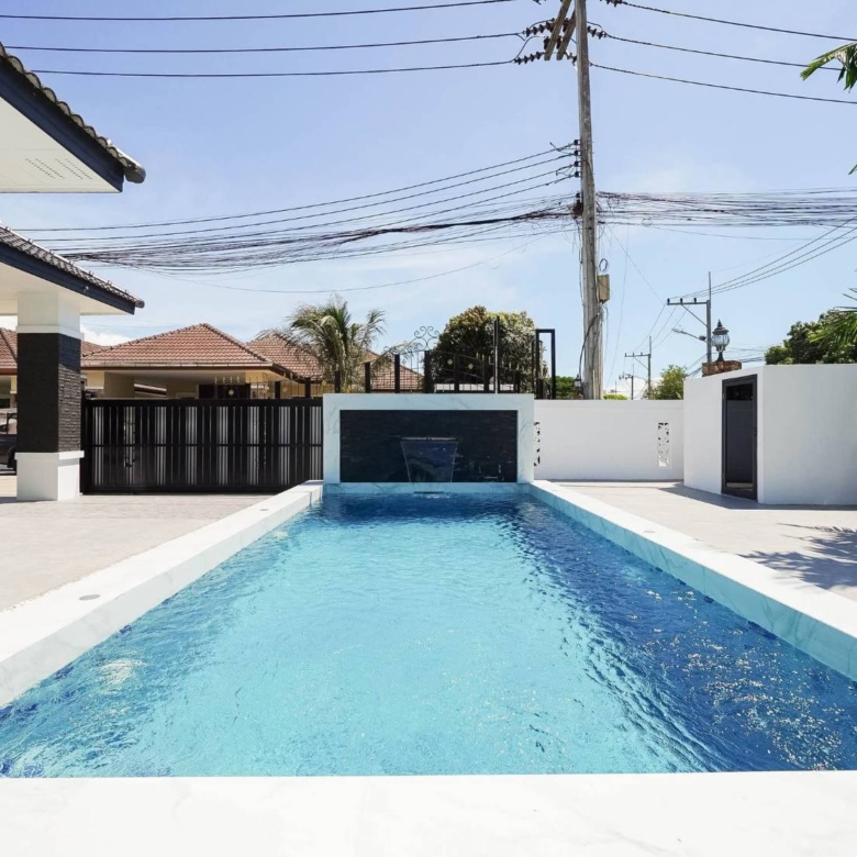 For sale: Corner Single-Detached House with Private Swimming Pool