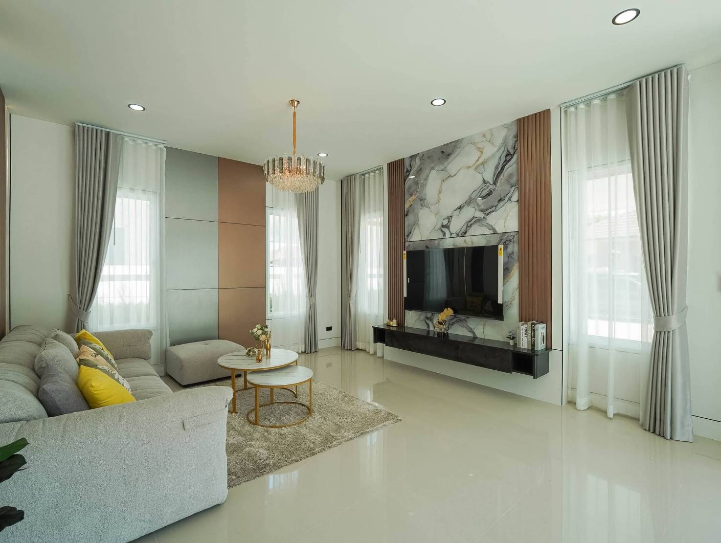 For sale: Corner Single-Detached House with Private Swimming Pool
