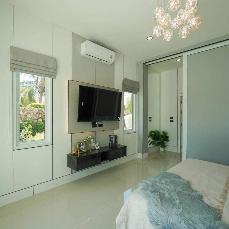 For sale: Corner Single-Detached House with Private Swimming Pool