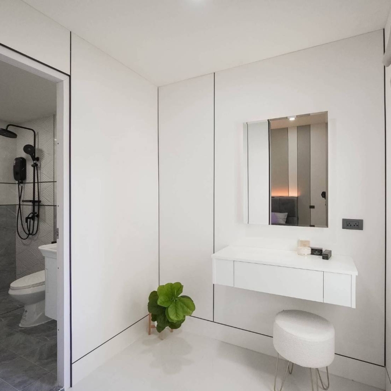 For sale: Corner Single-Detached House with Private Swimming Pool