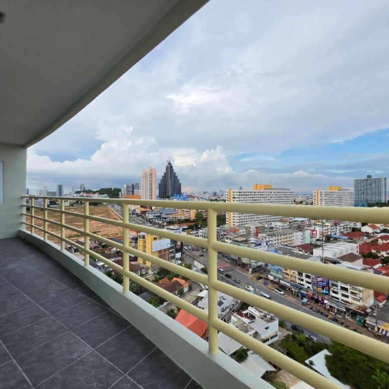 For Rent : Huge Space 143 Sq.m., High Floor (17th), Stunning Sea View
