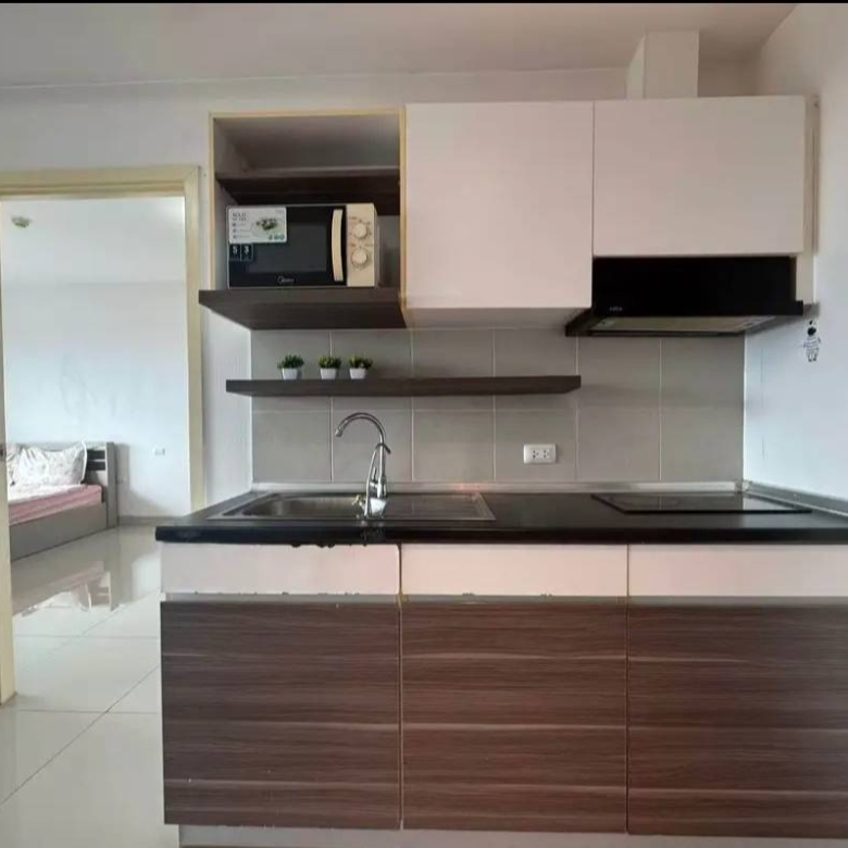 For sale : High Floor (18th), Stunning Sea View & Fully Furnished