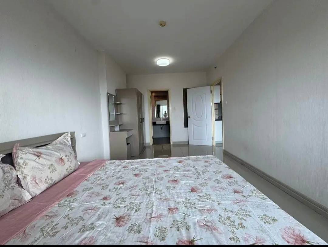 For sale : High Floor (18th), Stunning Sea View & Fully Furnished