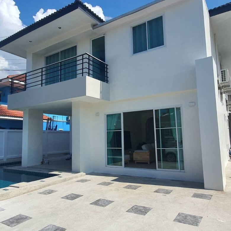For sale : Best Price! 12.9M Baht, Huge Space (82 Sq.w.) with 6 Bedrooms & Large Recreation Room