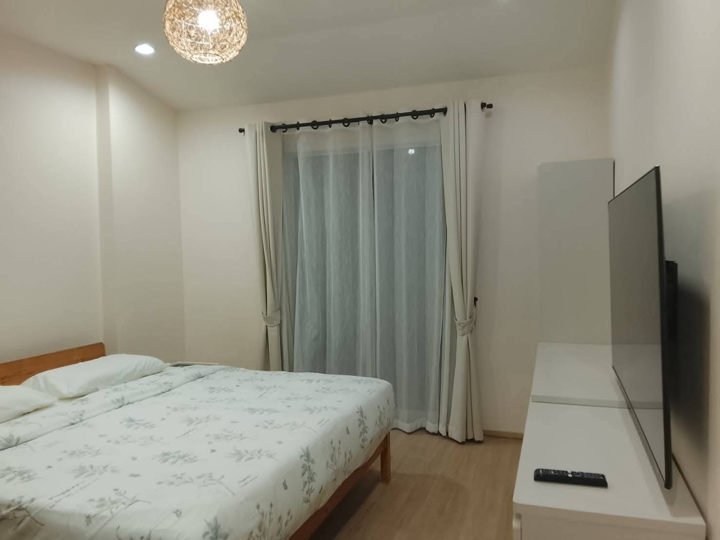 For sale : Best Price! 12.9M Baht, Huge Space (82 Sq.w.) with 6 Bedrooms & Large Recreation Room