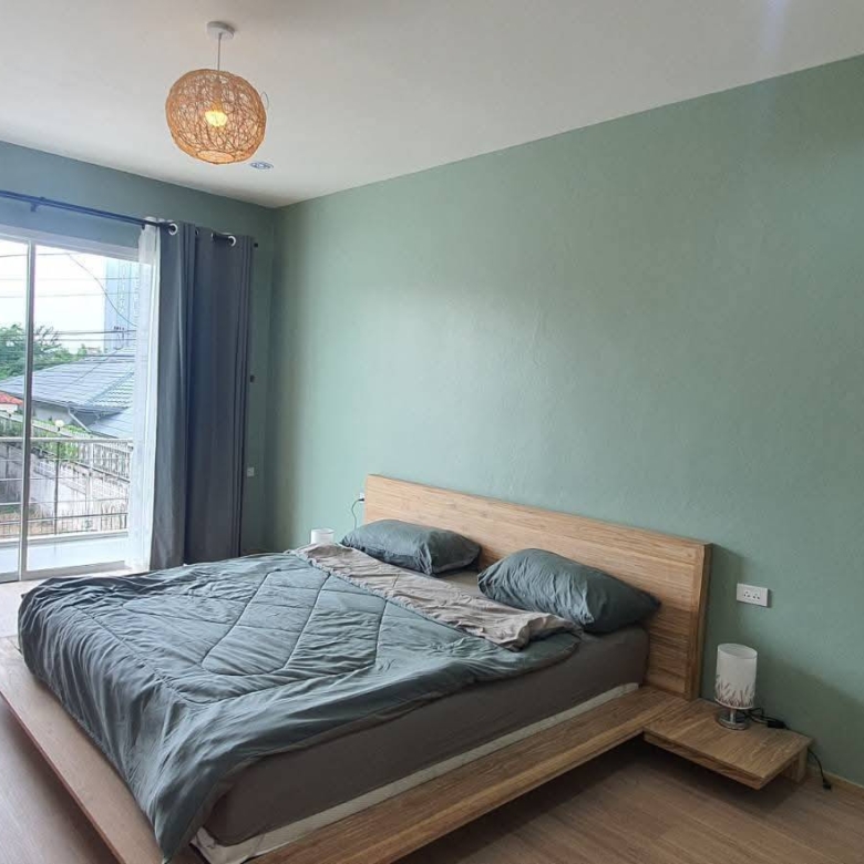 For sale : Best Price! 12.9M Baht, Huge Space (82 Sq.w.) with 6 Bedrooms & Large Recreation Room
