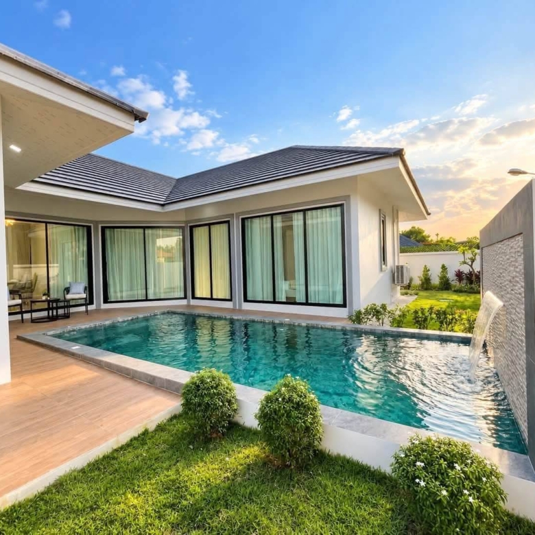 For sale : Best Price! 8.99M Baht, Spacious Pool Villa with Great Amenities