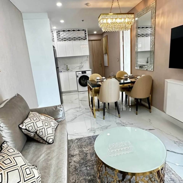 For Rent : Beautiful high-floor unit with sea view, fully furnished and ready to move in