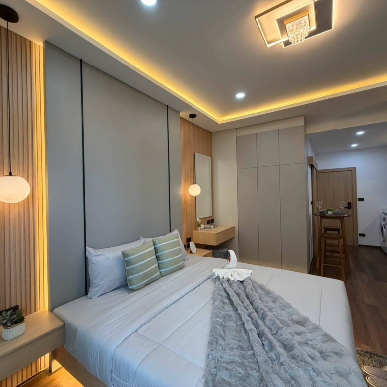 For sale : Prime Location on Pratumnak Hill | Fully Furnished Studio (32 SQM.) on 3rd Floor