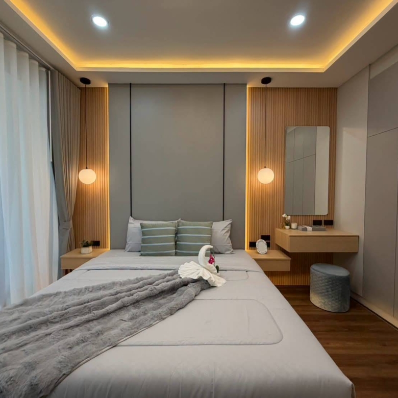 For sale : Prime Location on Pratumnak Hill | Fully Furnished Studio (32 SQM.) on 3rd Floor