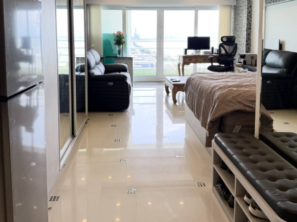 For Sale : Best Deal 4.38M Baht | Fully Furnished with Separate Washer & Dryer, Ready to Move In