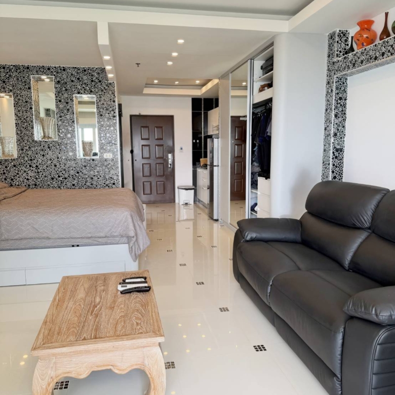 For Sale : Best Deal 4.38M Baht | Fully Furnished with Separate Washer & Dryer, Ready to Move In