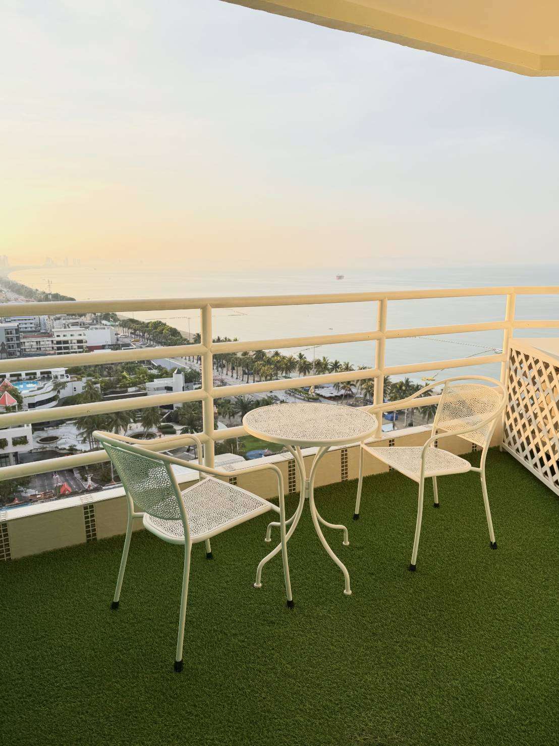For Sale : Best Deal 4.38M Baht | Fully Furnished with Separate Washer & Dryer, Ready to Move In