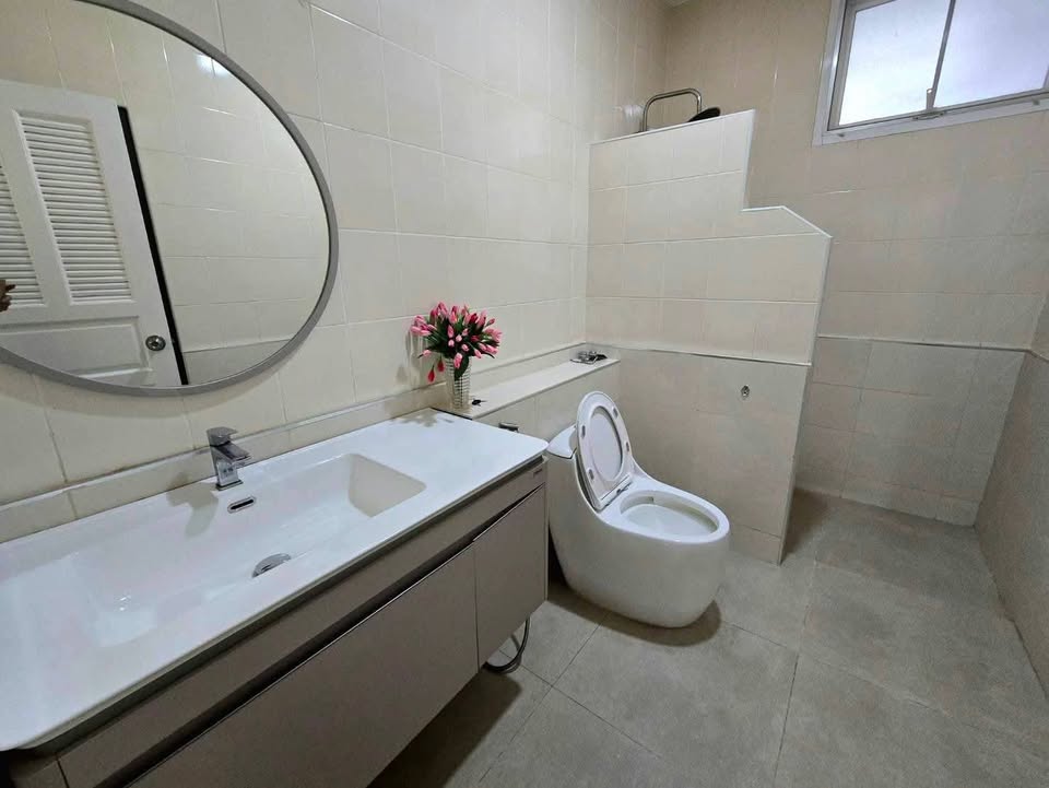 For sale : Great Value! 3 Beds, Fully Furnished House with Great Amenities