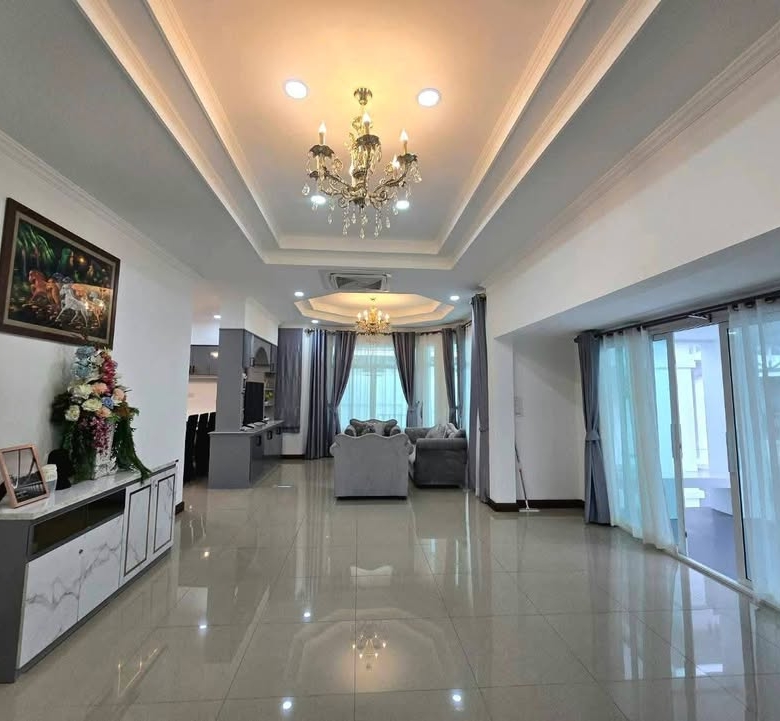 For sale : Great Value! 3 Beds, Fully Furnished House with Great Amenities
