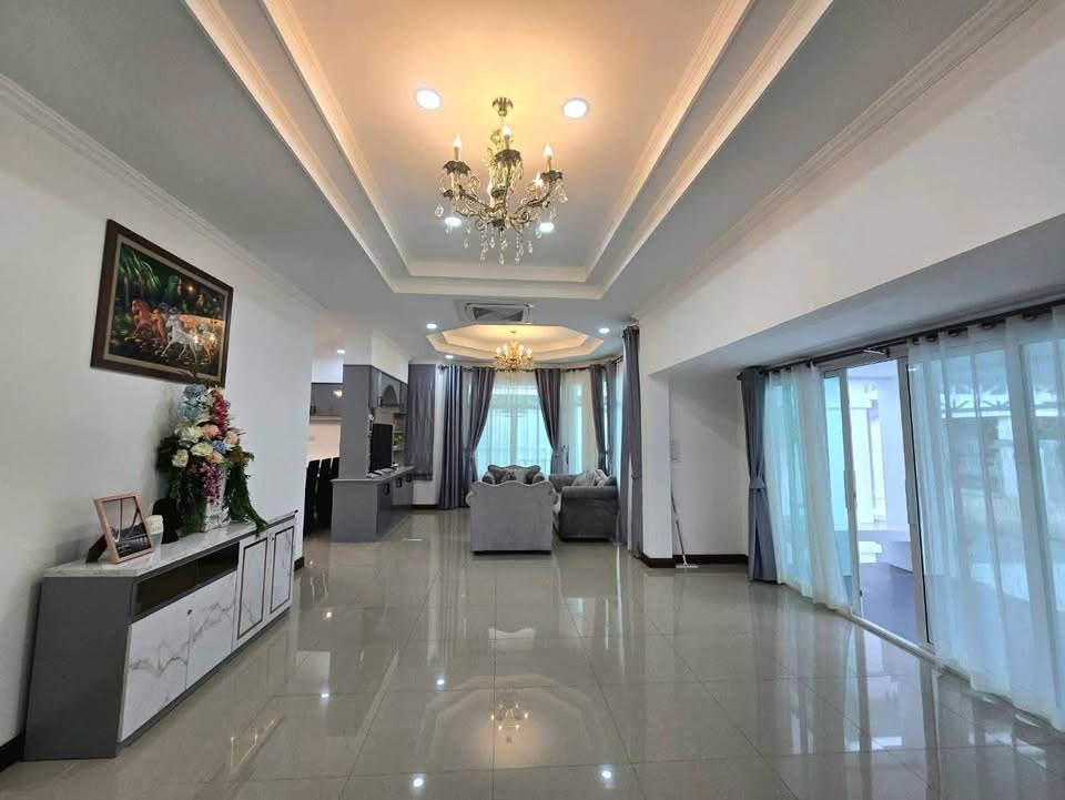 For sale : Great Value! 3 Beds, Fully Furnished House with Great Amenities