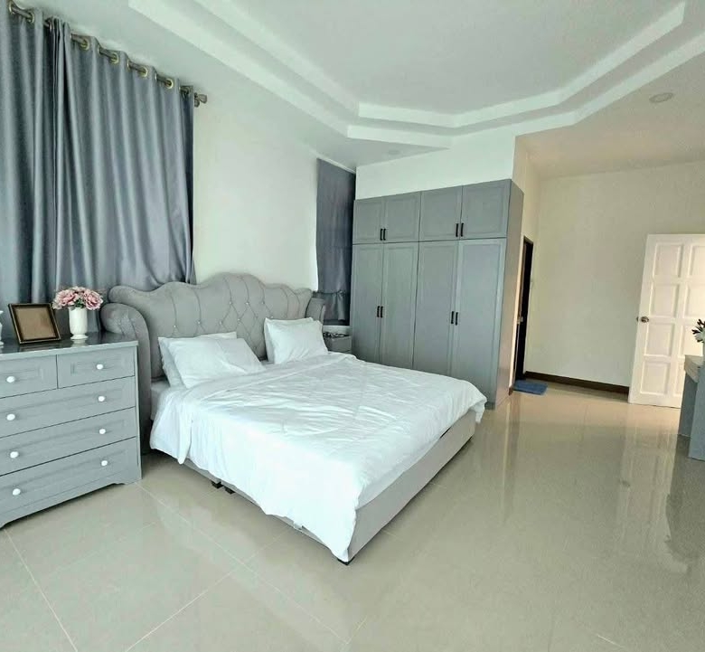 For sale : Great Value! 3 Beds, Fully Furnished House with Great Amenities
