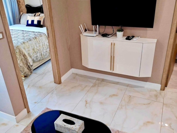 For sale : Great Value! Modern Unit with Great View & Best Price