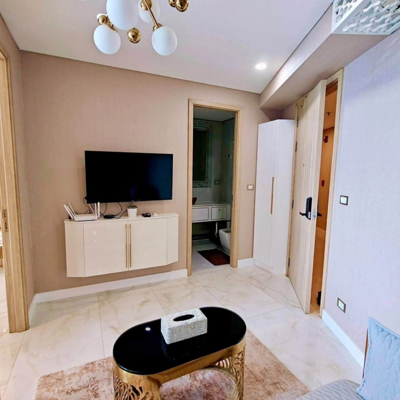 For sale : Great Value! Modern Unit with Great View & Best Price