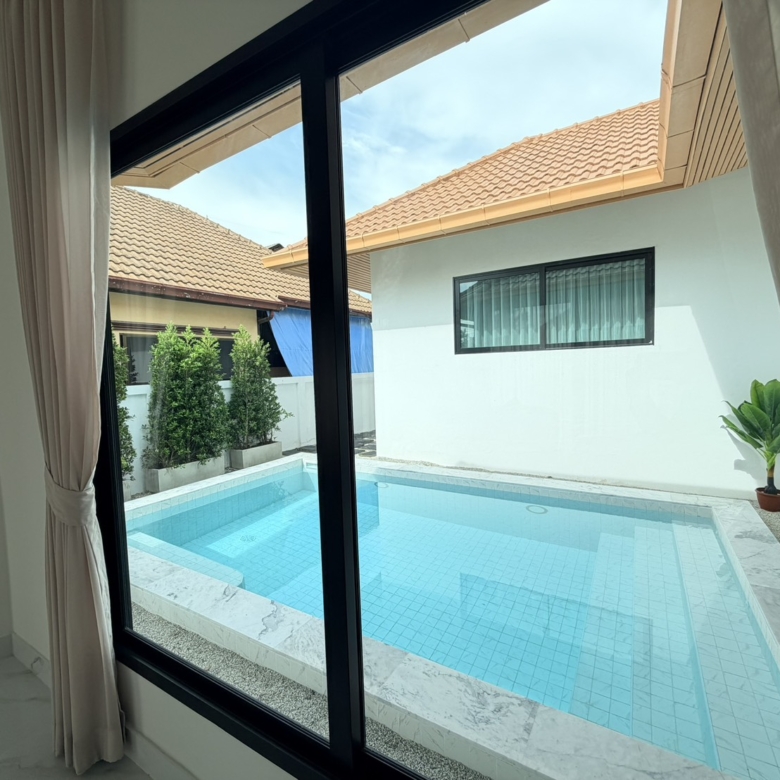 For sale : Best Price! 6.9M Baht, Modern Pool Villa with 75 SQW. Land Area