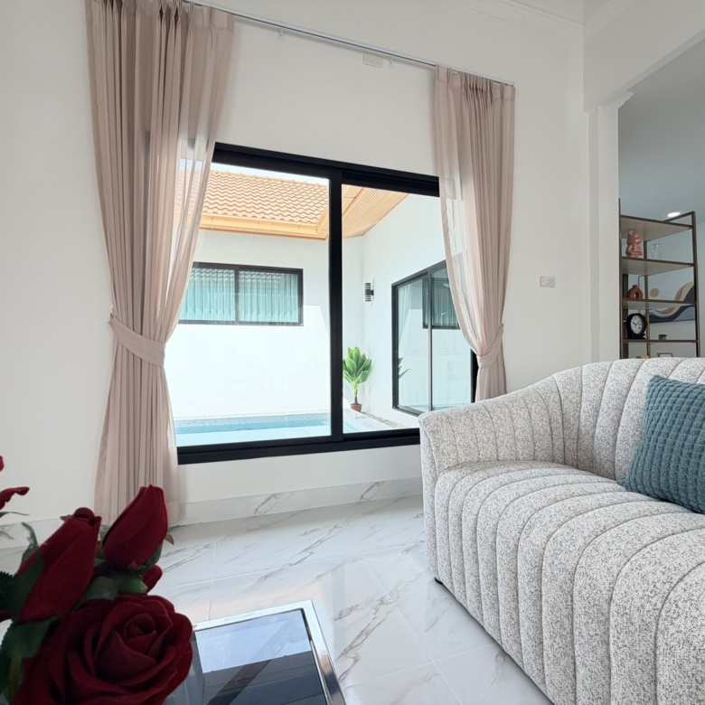For sale : Best Price! 6.9M Baht, Modern Pool Villa with 75 SQW. Land Area