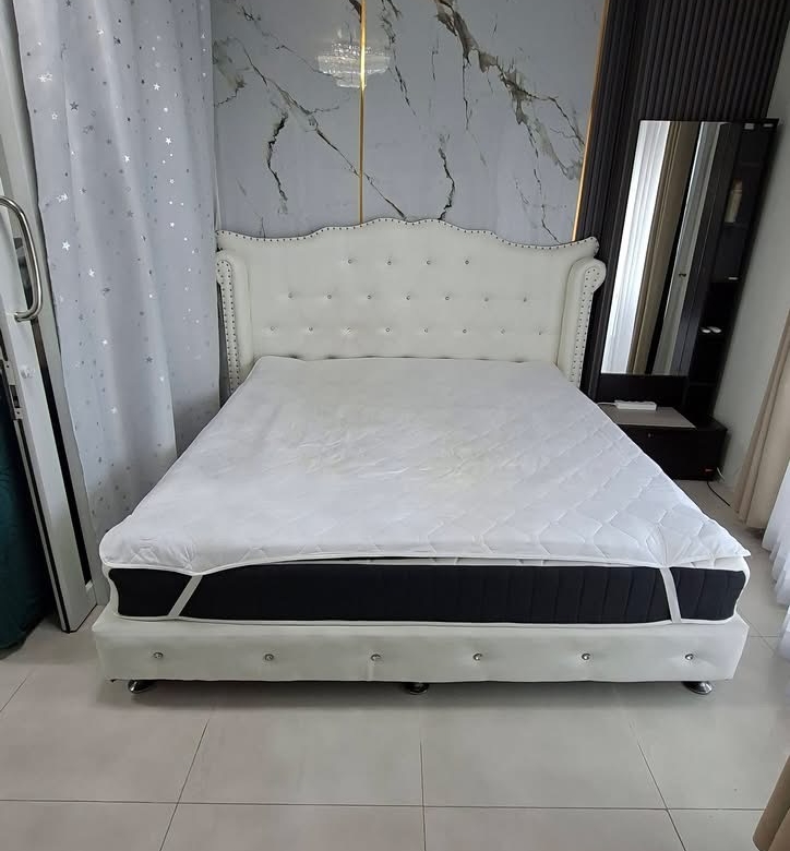 В аренду : Кондоминиум в аренду, всего 2 минуты до моря @ Jomtien Plaza Residence