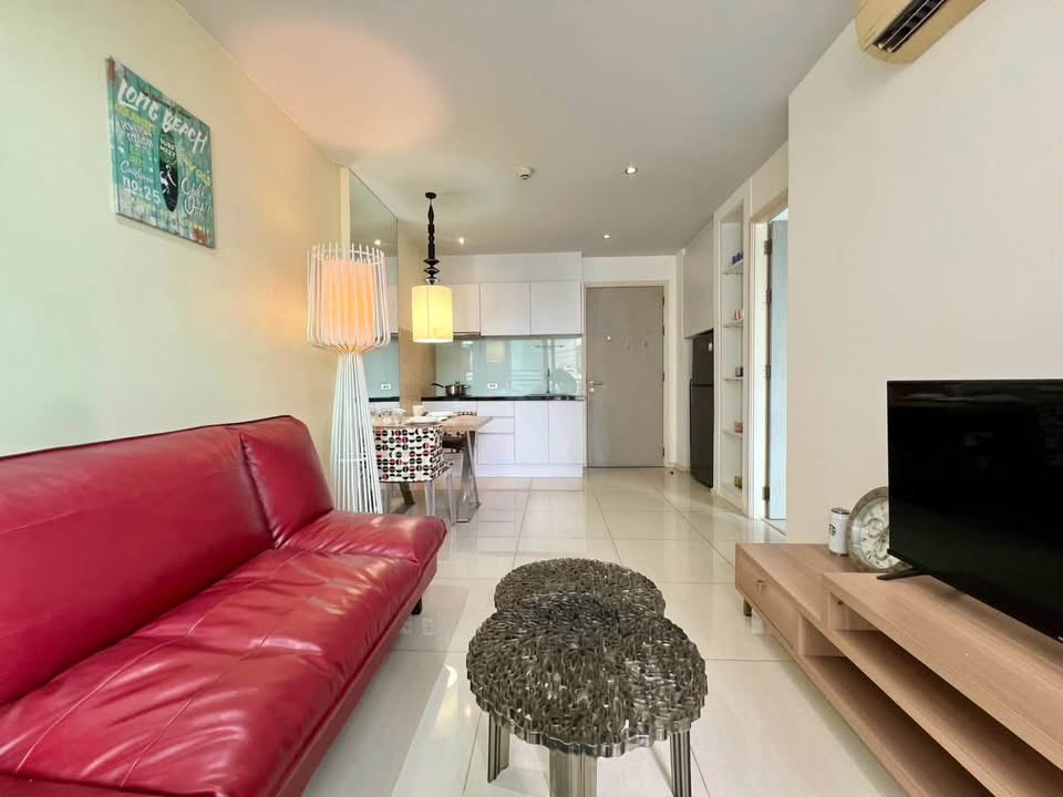 S__21094403_0 Best Price! 1 Bed with Great Amenities, Foreign Quota